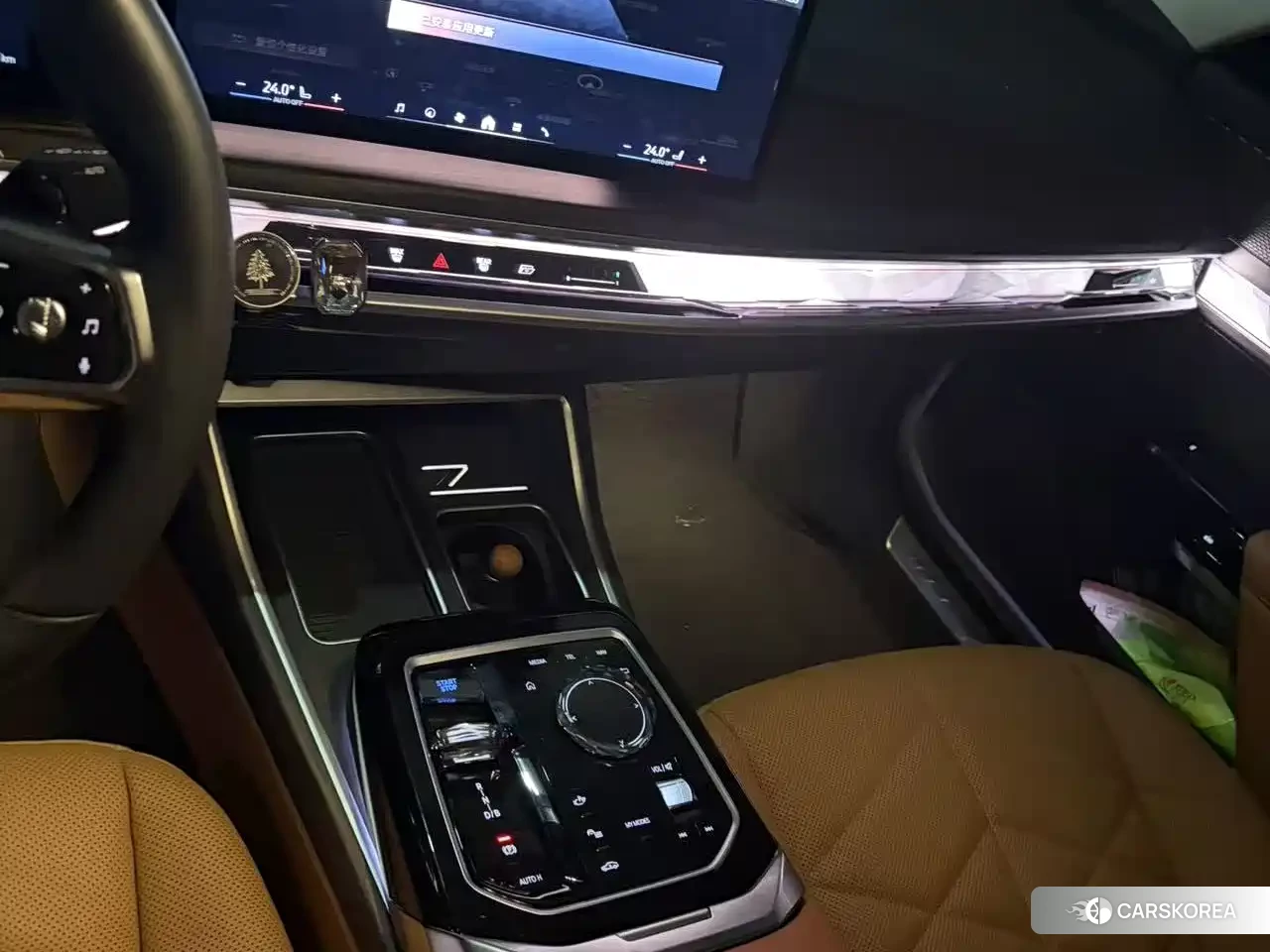 BMW i7 2023 Silver/gray из Китая, фото 2