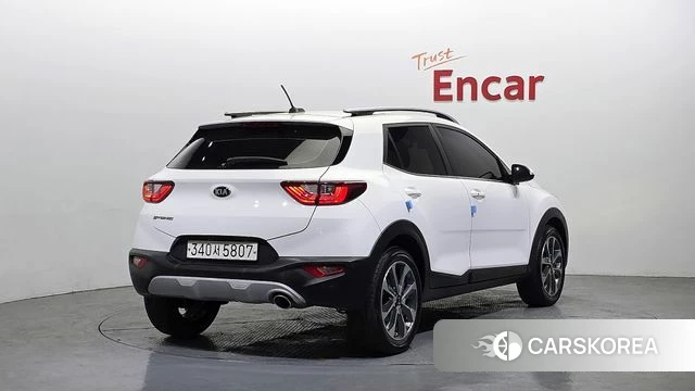 Kia Stonic id 3820952 из Кореи 12