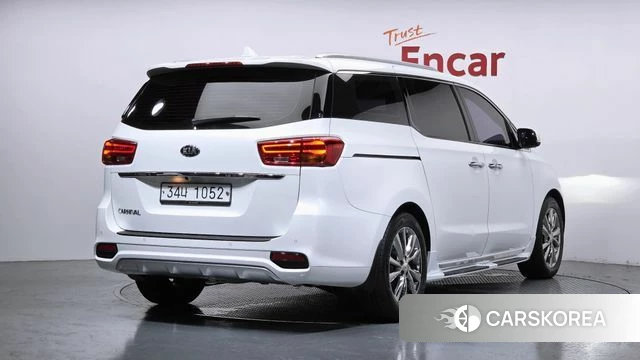 Kia The New Carnival id 4633224 из Кореи 12