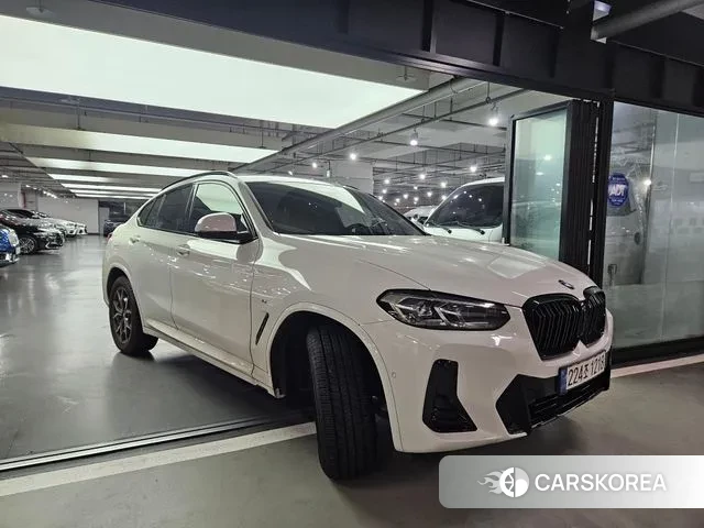 BMW X4 (G02) 2022 Белый из Кореи, фото 2