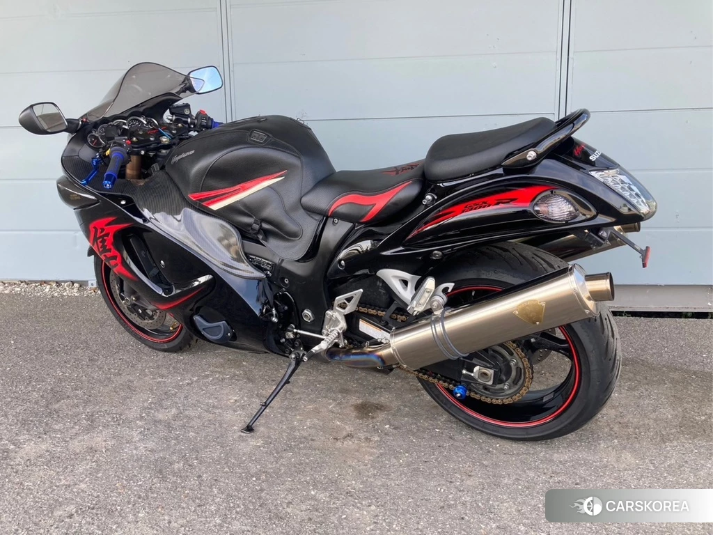 Проданный Suzuki GSX1300R HAYABUSA 2011 из Японии