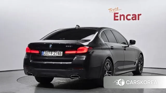 BMW 5 Series (G30) id 3442537 из Кореи 12