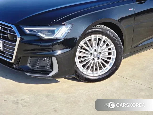 Audi A6 (C8) id 3651068 из Кореи 12