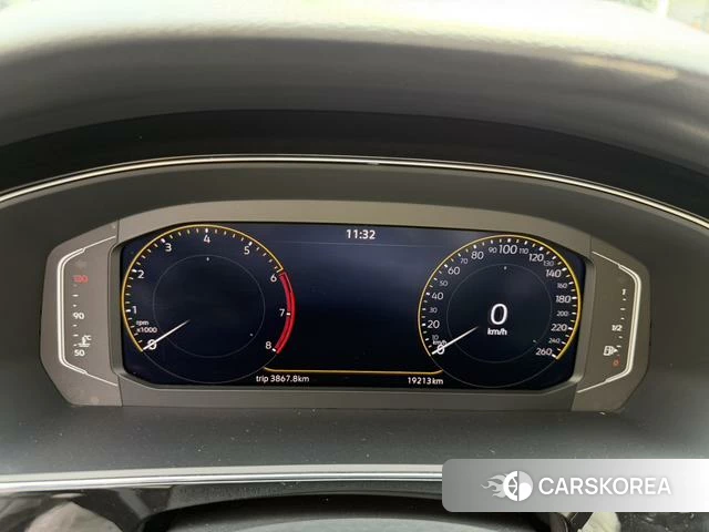 Volkswagen Passat 2025 Черный из Китая, фото 6