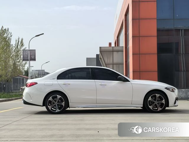 Mercedes-Benz Class C id 4259666 из Китая 12