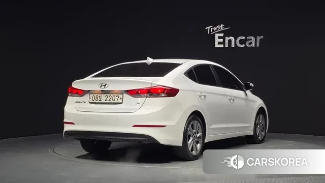 Hyundai Avante AD id 3602218 из Кореи 12