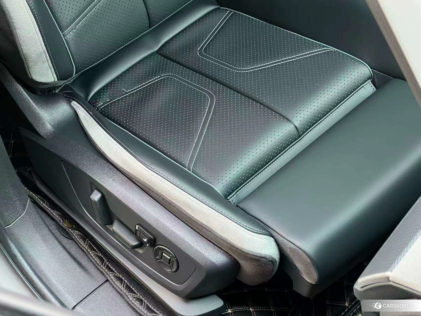 Audi Q3 id 4440491 из Китая 10