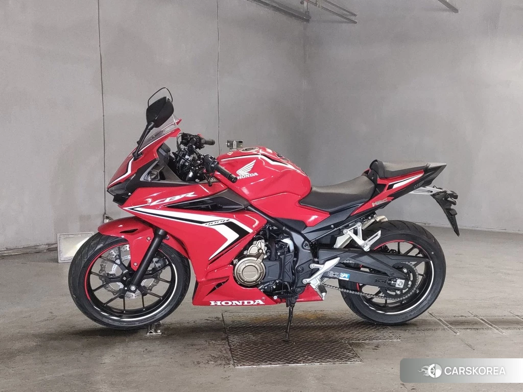 Проданный Honda CBR400R 2021 из Японии, фото 2