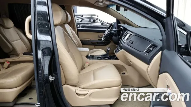 Kia The New Carnival id 2589891 из Кореи 12