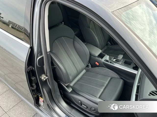 Audi A4L id 4275631 из Китая 11