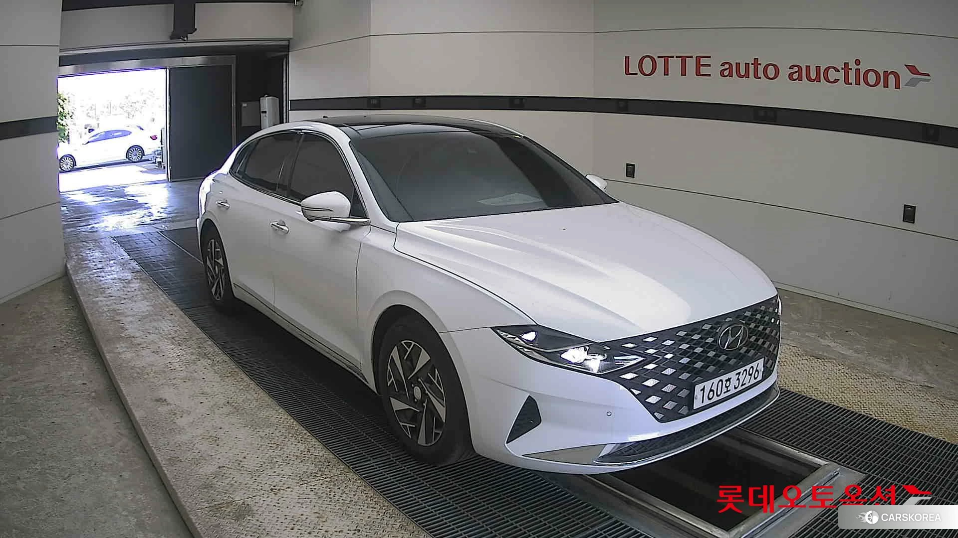Hyundai Grandeur Hybrid id 4296755 из Кореи 12