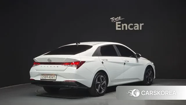 Hyundai Avante Hybrid (CN7) id 3483232 из Кореи 12