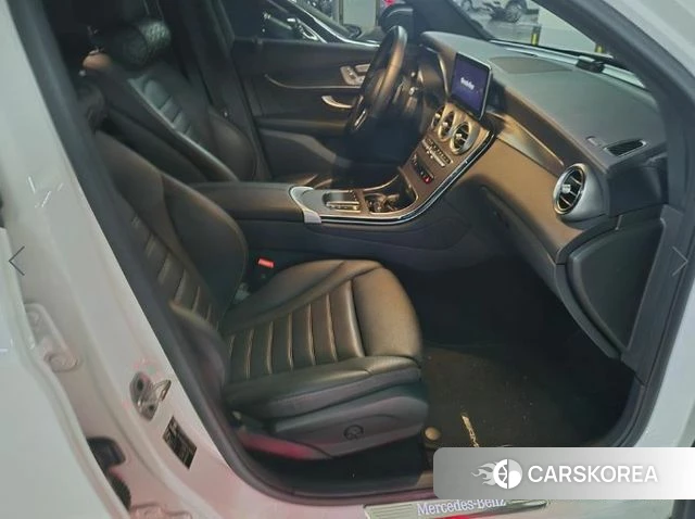 Mercedes-Benz GLC-Class X253 2023 Белый из Кореи, фото 2