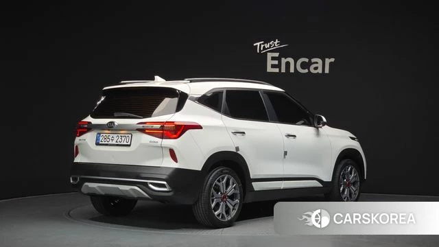 Kia Seltos id 4331119 из Кореи 12