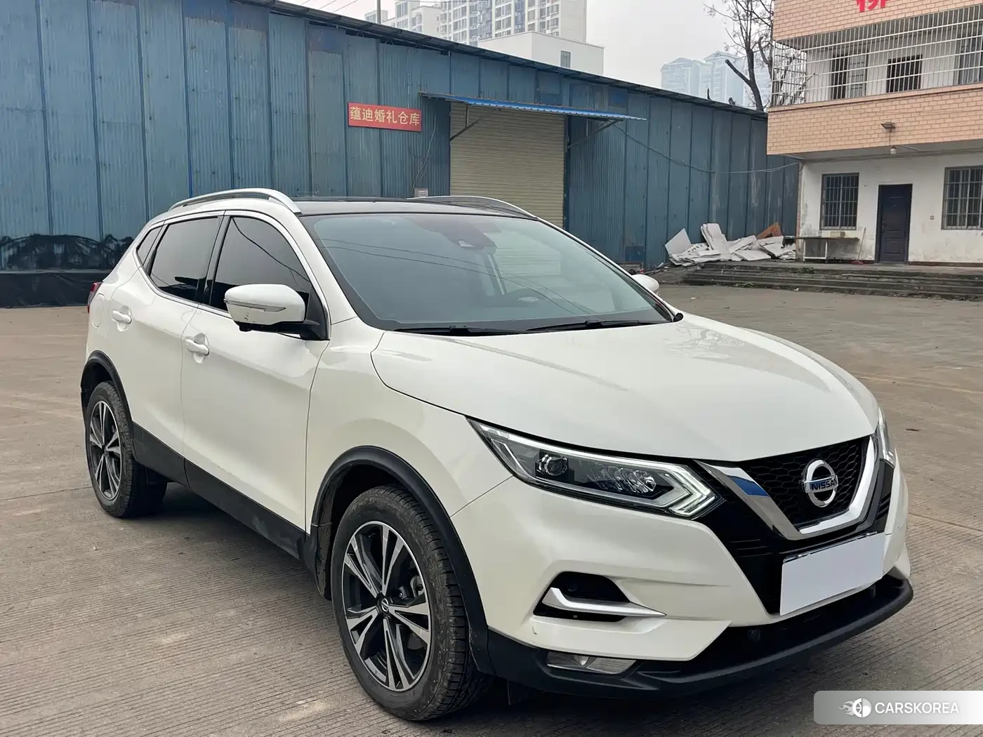 Nissan Qashqai 2022 Белый из Китая, фото 2