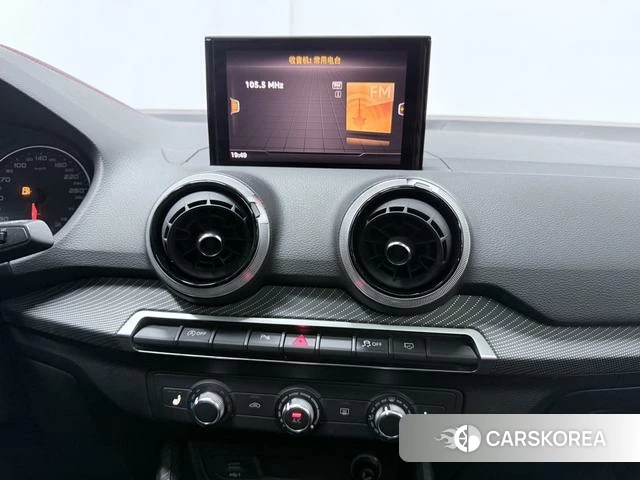 Audi Q2L id 4291314 из Китая 12