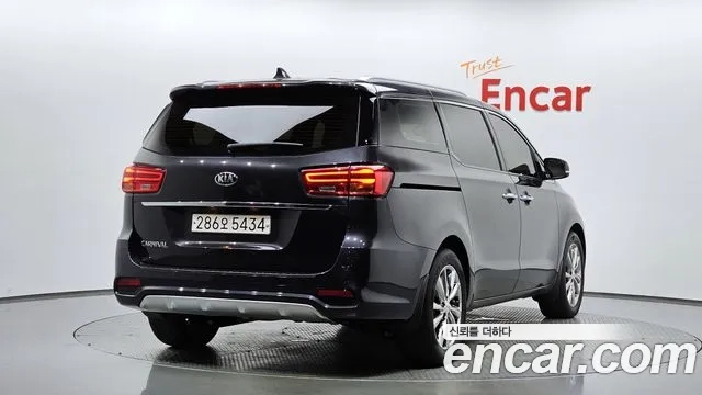 Kia The New Carnival id 2880916 из Кореи 12