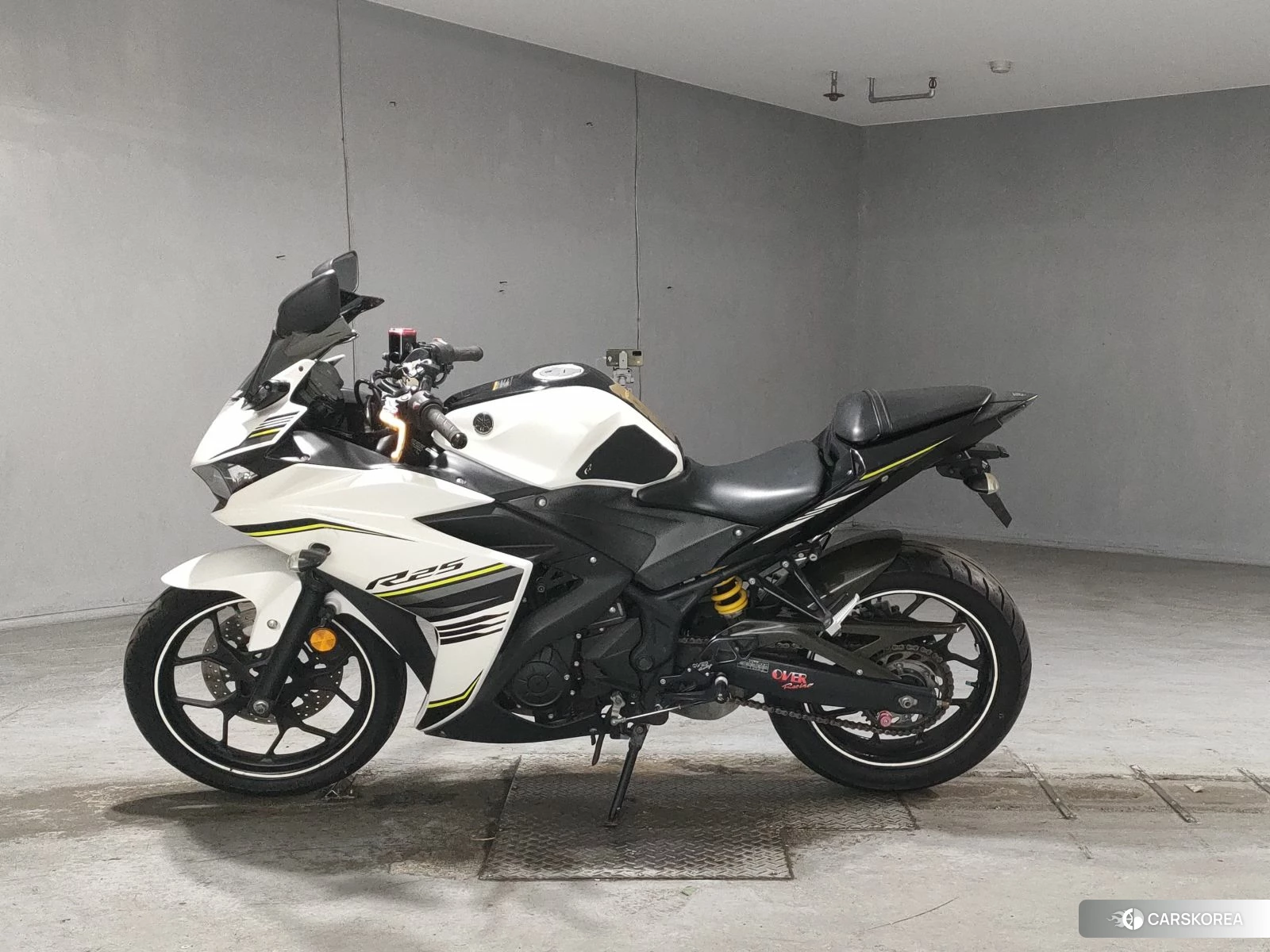 Yamaha YZF-R25 2016 из Японии, фото 3
