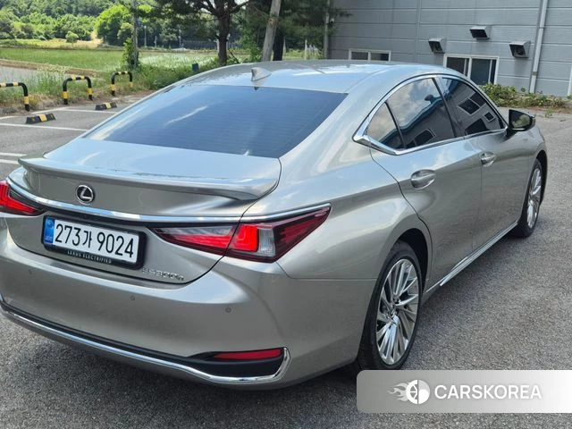 Lexus ES300h 7th generation id 4419569 из Кореи 12