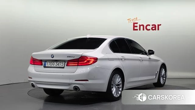 BMW 5 Series (G30) id 4551278 из Кореи 12