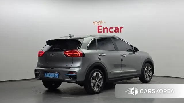 Kia Niro EV id 3318192 из Кореи 12