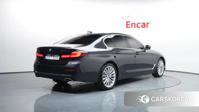 BMW 5 Series (G30) id 4381994 из Кореи 12