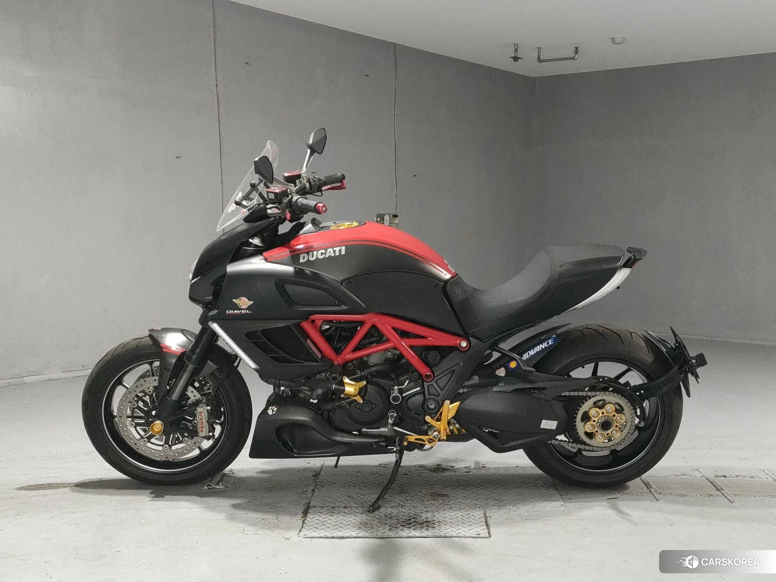 Проданный Ducati DIAVEL CARBON 2012 из Японии, фото 2