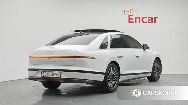 Hyundai Grandeur Hybrid (GN7) id 4280847 из Кореи 12