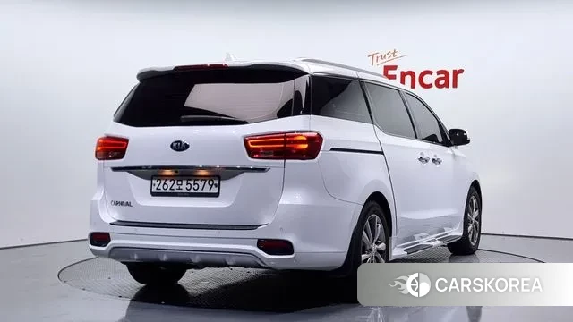 Kia The New Carnival id 3000152 из Кореи 12