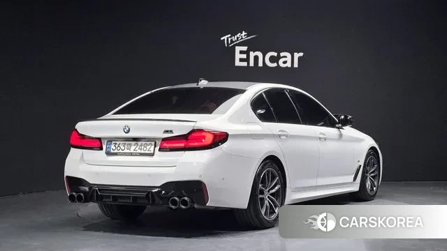 BMW 5 Series (G30) id 3626176 из Кореи 12