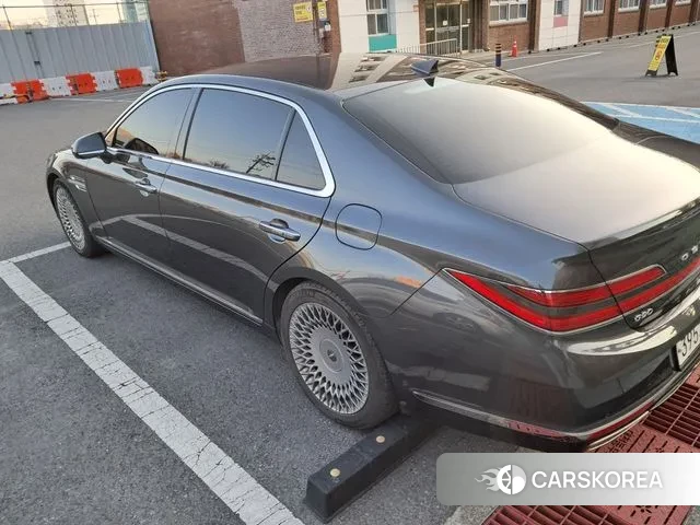 Genesis G90 id 3651552 из Кореи 12