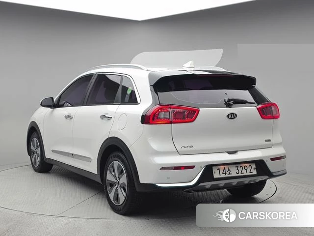 Kia Niro id 4895424 из Кореи 12