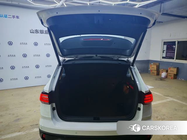 Volkswagen Tuyue 2024 Белый из Китая, фото 6