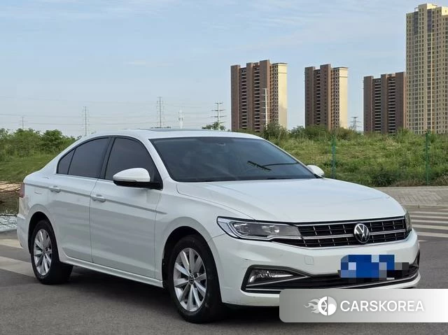 Volkswagen Bora 2021 Белый из Китая, фото 2