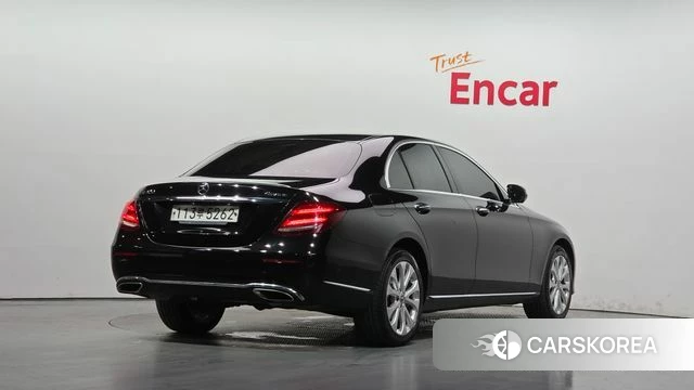 Mercedes-Benz E-Class W213 id 4759736 из Кореи 12