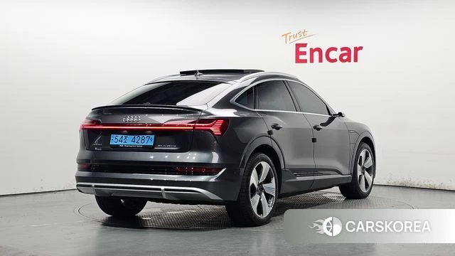 Audi e-Tron id 4631369 из Кореи 12