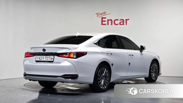 Lexus ES300h 7th generation id 4630862 из Кореи 12