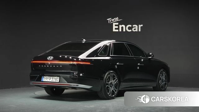Hyundai Grandeur Hybrid (GN7) id 4516724 из Кореи 12