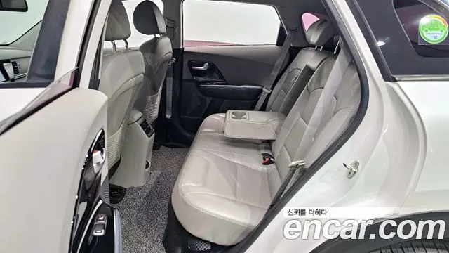 Kia Niro id 2764839 из Кореи 12