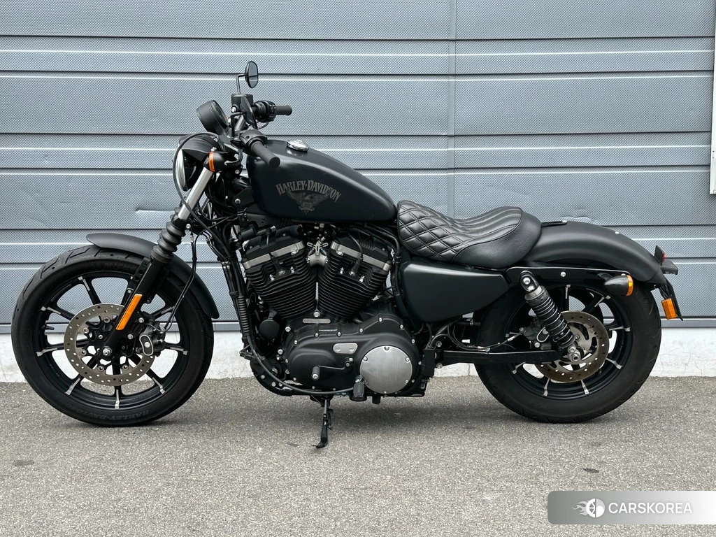 Проданный Harley-Davidson Sportster XL883N 2017 из Японии