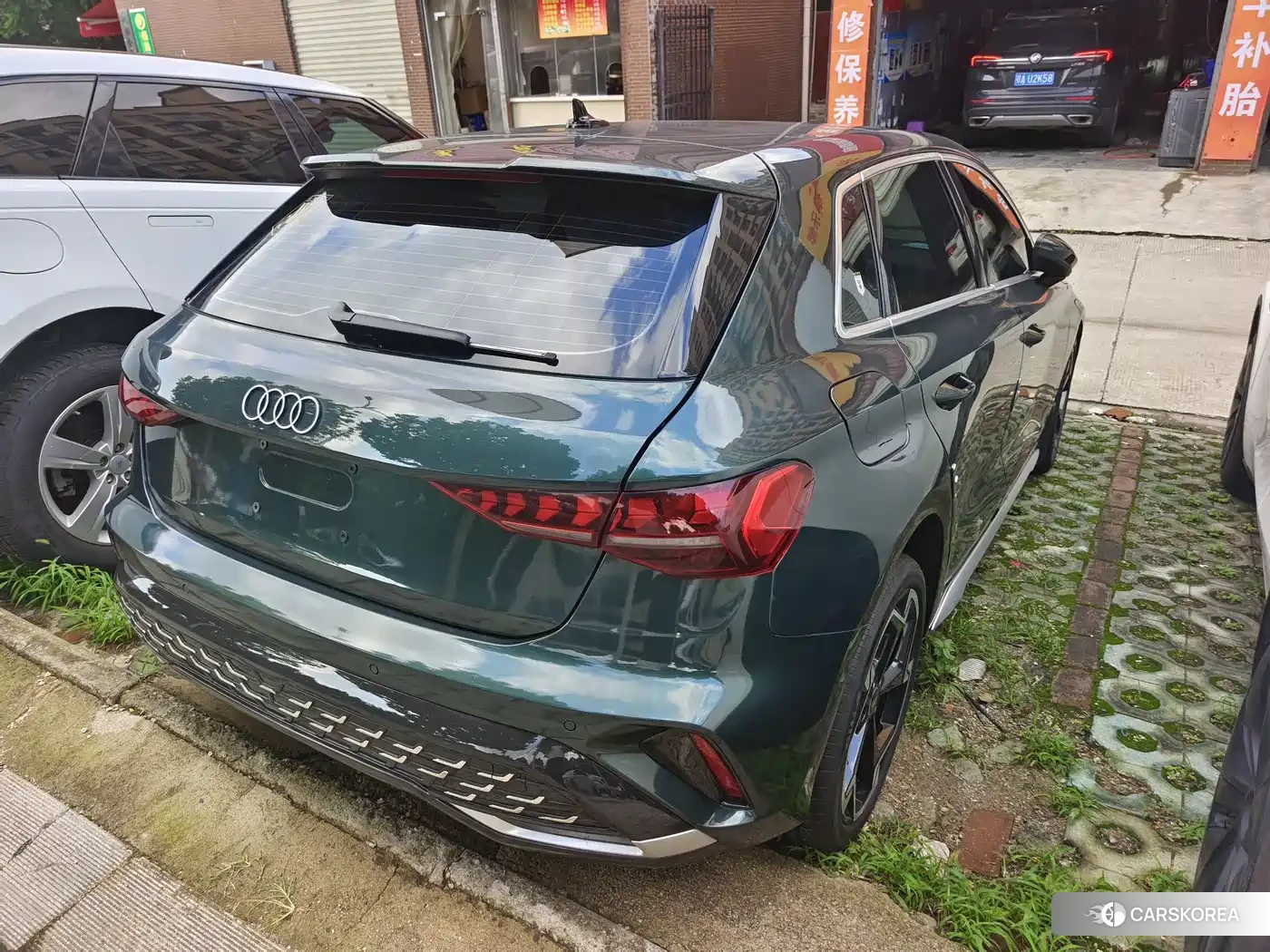 Audi A3 2025 Зеленый из Китая, фото 2