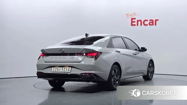 Hyundai Avante Hybrid (CN7) id 2931909 из Кореи 12