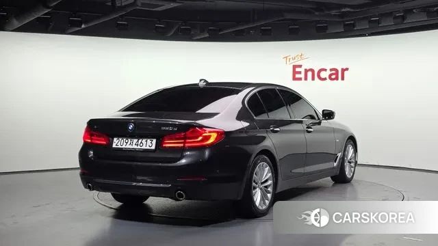 BMW 5 Series (G30) id 3464944 из Кореи 12