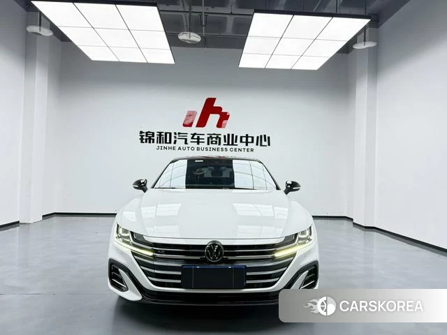 Volkswagen CC 2024 Белый из Китая, фото 2