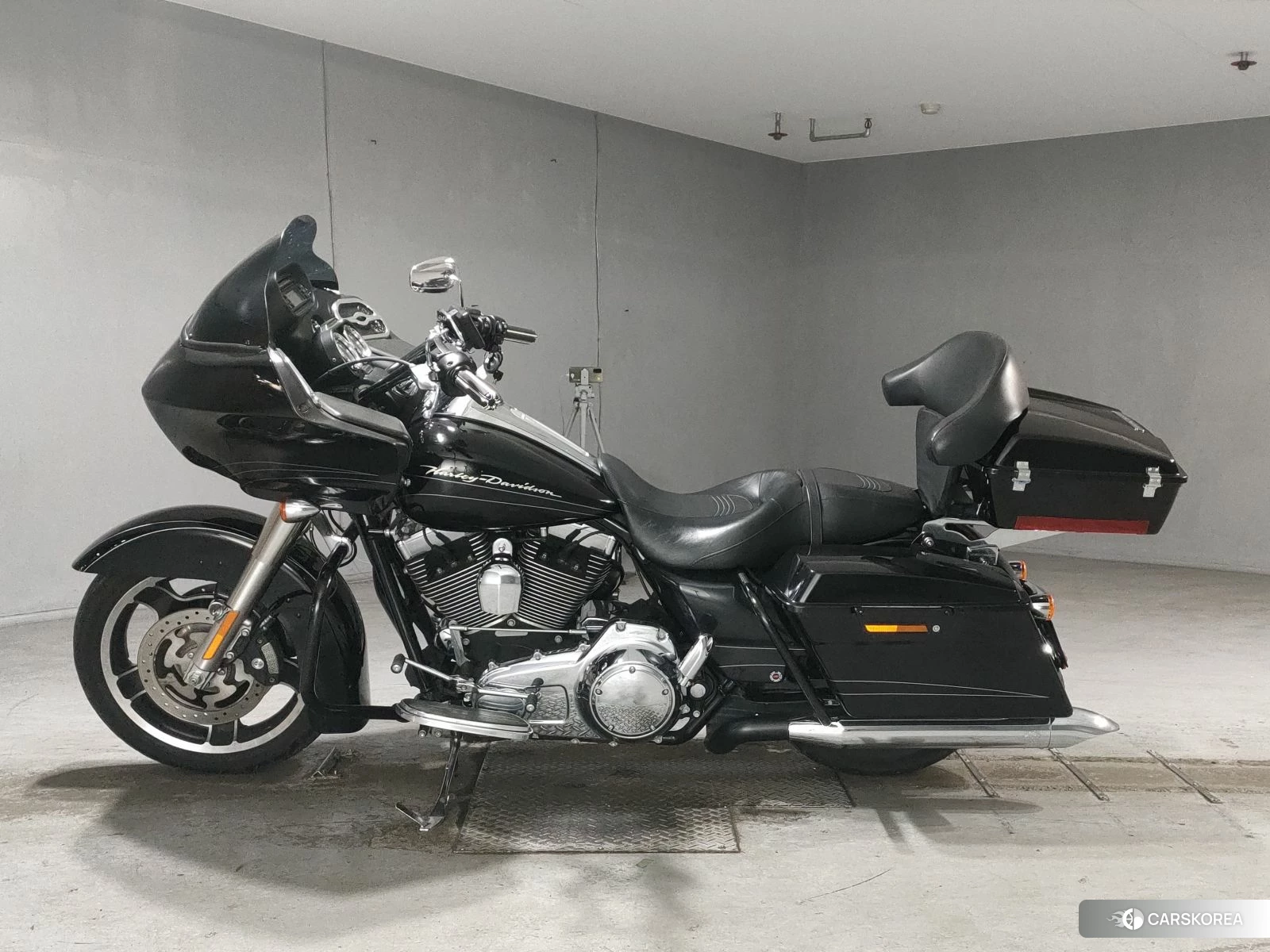 Проданный Harley-Davidson Road Glide FLTRX1690 2010 из Японии, фото 3