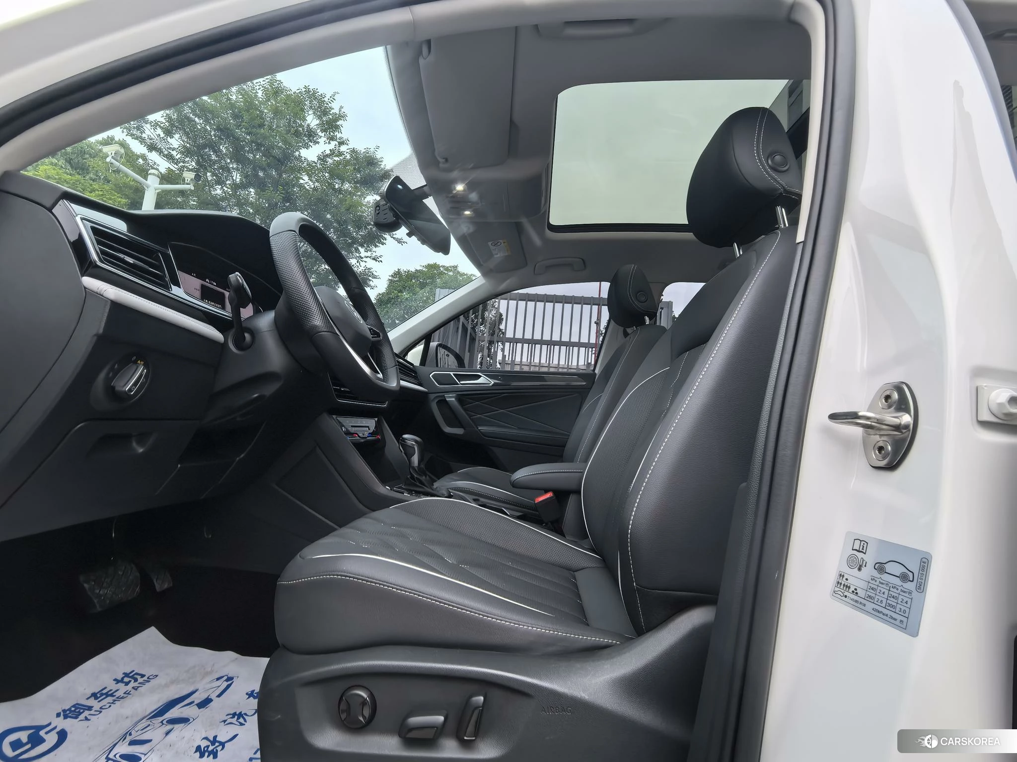 Volkswagen Tiguan L id 4510616 из Китая 9