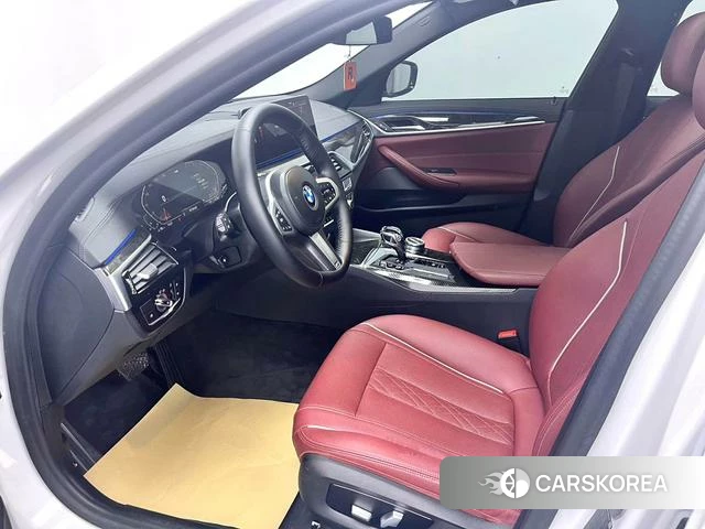 BMW 5 series 2022 Белый из Китая, фото 2