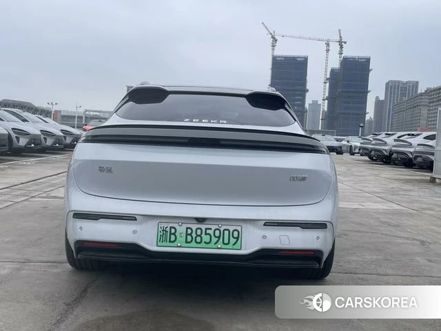 Extremely krypton ZEEKR 007GT 2025 Серебристо-серый из Китая, фото 4