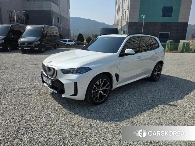 BMW X5 (G05) 2025 Белый из Кореи, фото 3