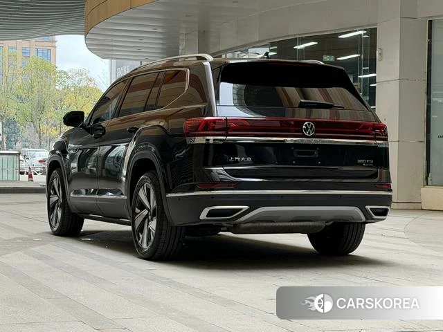 Volkswagen Tourang id 4277094 из Китая 9